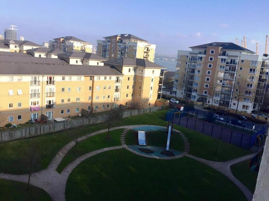 Апартаменты 1 Bedroom Flat Near Excel, O2, Canary Wharf - *